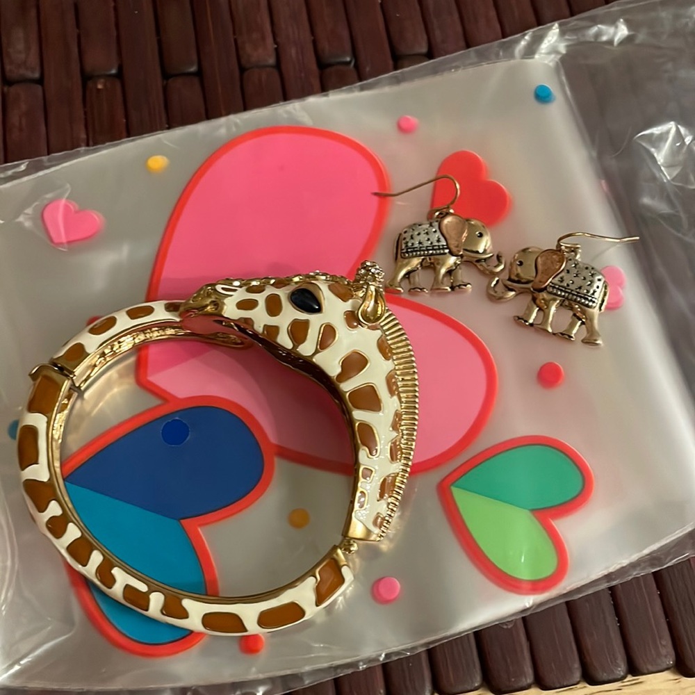 Safari bundle! Giraffe bangle from J crew, and elephant earrings